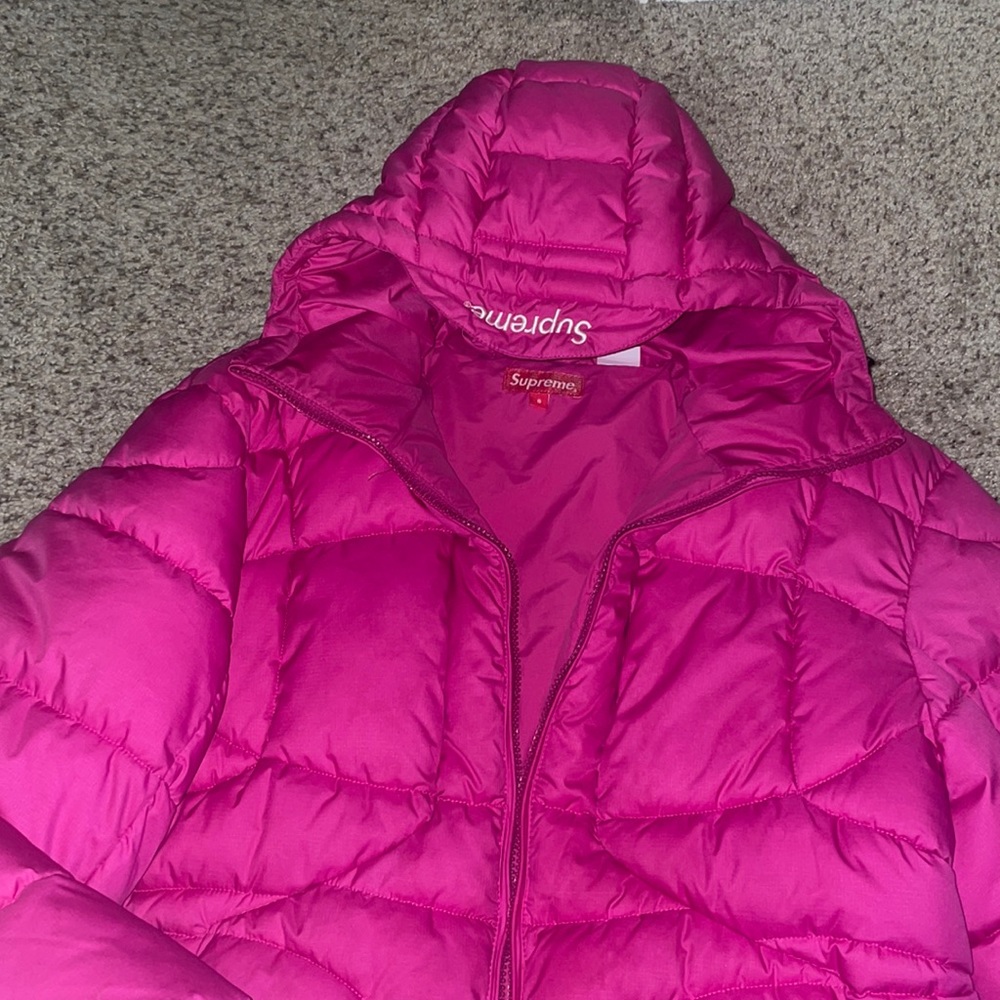 Unisex Supreme down pink hooded puffer
